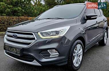 Внедорожник / Кроссовер Ford Kuga 2018 в Днепре