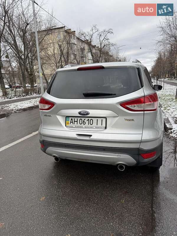 Внедорожник / Кроссовер Ford Kuga 2013 в Киеве