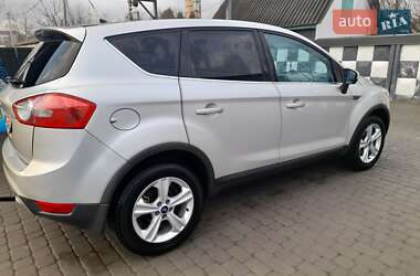 Позашляховик / Кросовер Ford Kuga 2008 в 