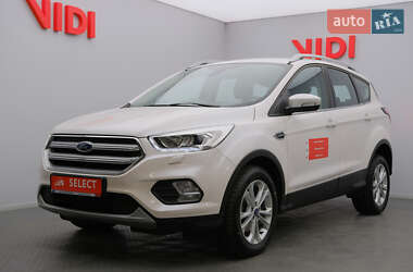 Позашляховик / Кросовер Ford Kuga 2019 в Києві