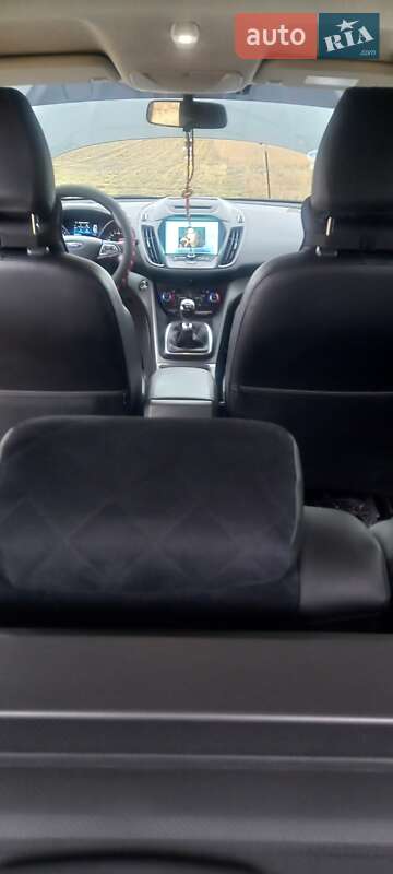 Внедорожник / Кроссовер Ford Kuga 2017 в Крыжополе