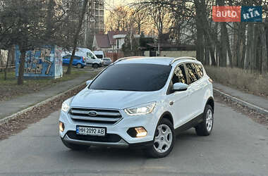 Позашляховик / Кросовер Ford Kuga 2018 в Одесі