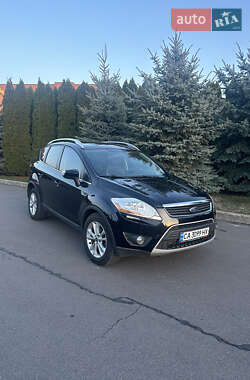 Внедорожник / Кроссовер Ford Kuga 2012 в Жашкове