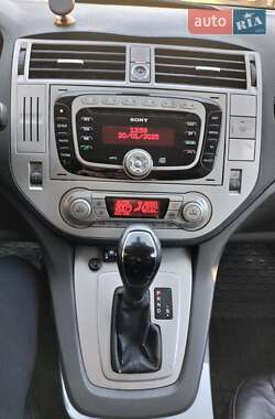 Внедорожник / Кроссовер Ford Kuga 2010 в 