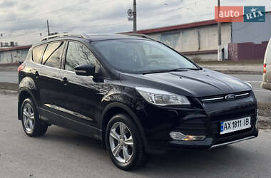 Внедорожник / Кроссовер Ford Kuga 2015 в Харькове