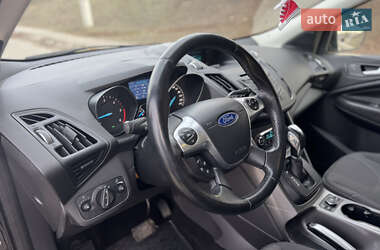 Внедорожник / Кроссовер Ford Kuga 2015 в Харькове