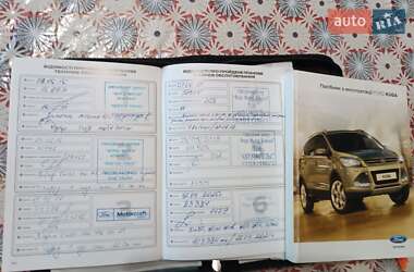 Внедорожник / Кроссовер Ford Kuga 2013 в 