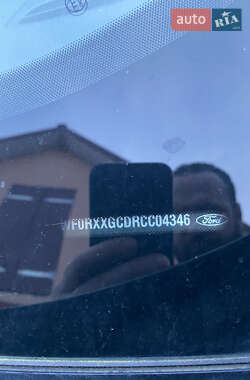 Внедорожник / Кроссовер Ford Kuga 2012 в 