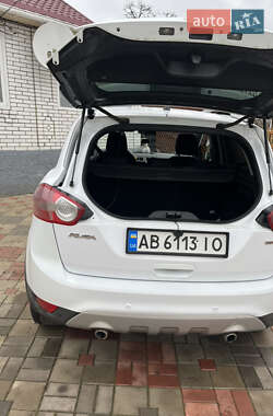 Позашляховик / Кросовер Ford Kuga 2011 в 