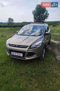 Позашляховик / Кросовер Ford Kuga 2013 в Рівному