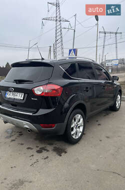 Внедорожник / Кроссовер Ford Kuga 2011 в 