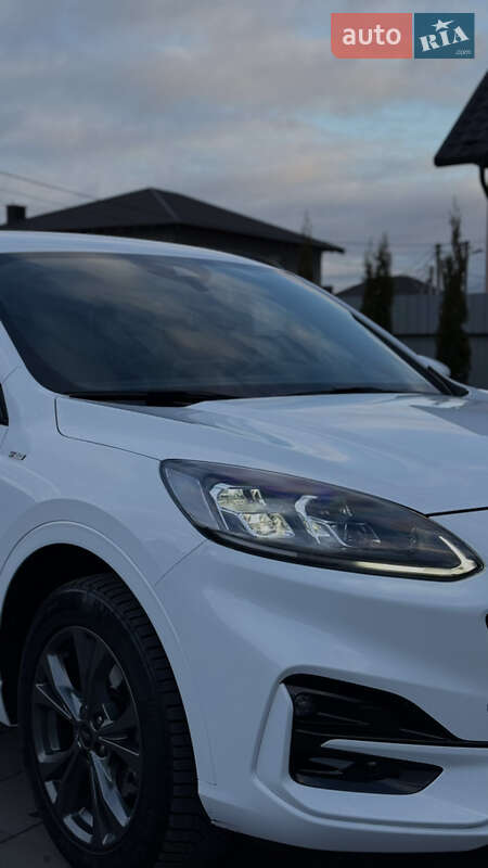 Внедорожник / Кроссовер Ford Kuga 2021 в Ковеле