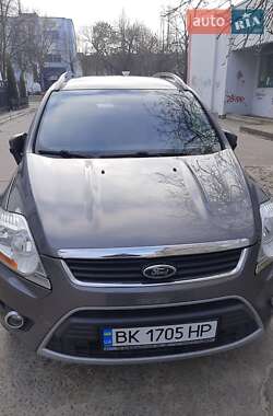 Позашляховик / Кросовер Ford Kuga 2012 в Рівному