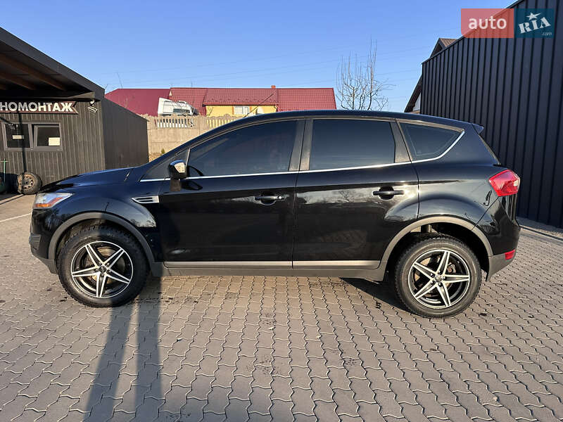 Внедорожник / Кроссовер Ford Kuga 2008 в Яворове