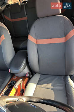 Внедорожник / Кроссовер Ford Kuga 2008 в 