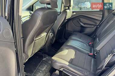 Внедорожник / Кроссовер Ford Kuga 2013 в 