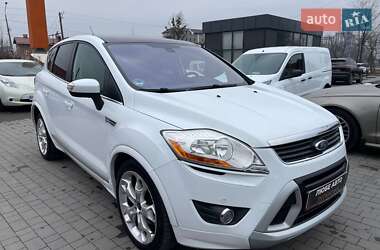 Внедорожник / Кроссовер Ford Kuga 2011 в 
