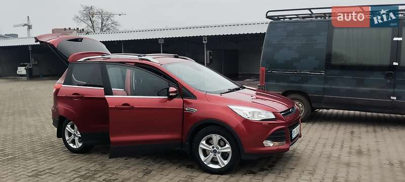Ford Kuga 2016