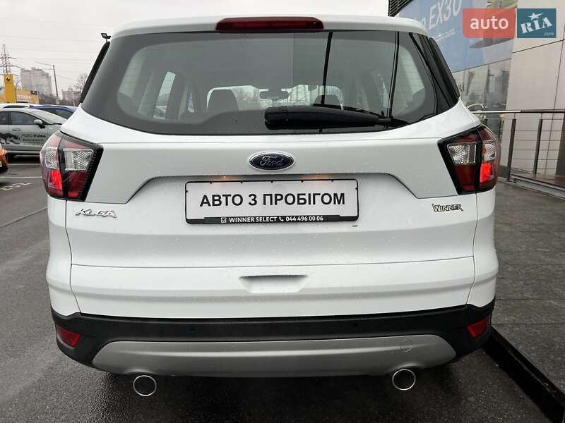 Позашляховик / Кросовер Ford Kuga 2019 в Києві