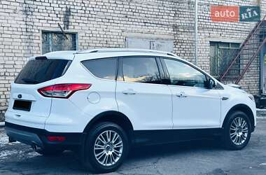 Внедорожник / Кроссовер Ford Kuga 2013 в Каменском