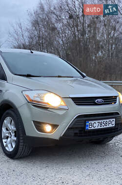 Позашляховик / Кросовер Ford Kuga 2010 в 