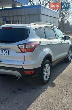 Внедорожник / Кроссовер Ford Kuga 2019 в 