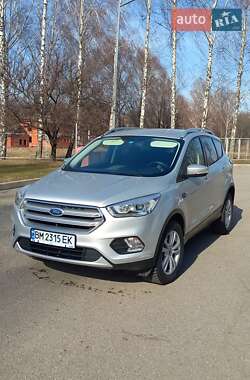 Внедорожник / Кроссовер Ford Kuga 2019 в 