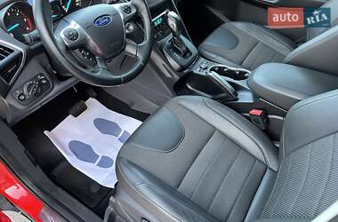 Внедорожник / Кроссовер Ford Kuga 2014 в Радивилове