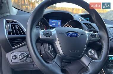 Внедорожник / Кроссовер Ford Kuga 2014 в Радивилове