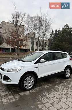 Внедорожник / Кроссовер Ford Kuga 2016 в Львове