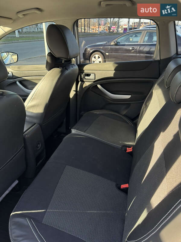 Внедорожник / Кроссовер Ford Kuga 2012 в Николаеве фото 21 Внедорожник / Кроссовер Ford Kuga 2012 в Николаеве