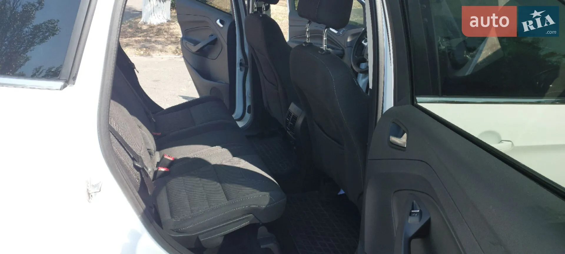 2015 Ford Kuga - мініатюра 14