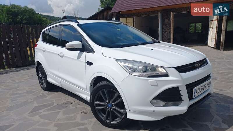 Внедорожник / Кроссовер Ford Kuga 2013 в Ужгороде