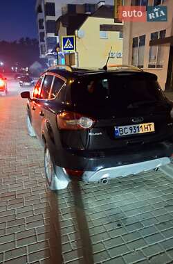 Внедорожник / Кроссовер Ford Kuga 2010 в 