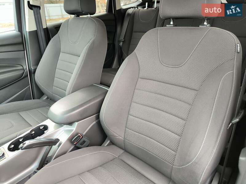 Позашляховик / Кросовер Ford Kuga 2016 в Вінниці фото 56 Позашляховик / Кросовер Ford Kuga 2016 в Вінниці