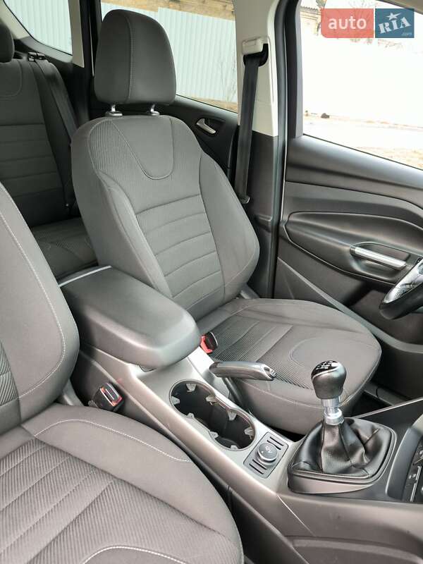 Позашляховик / Кросовер Ford Kuga 2016 в Вінниці фото 86 Позашляховик / Кросовер Ford Kuga 2016 в Вінниці