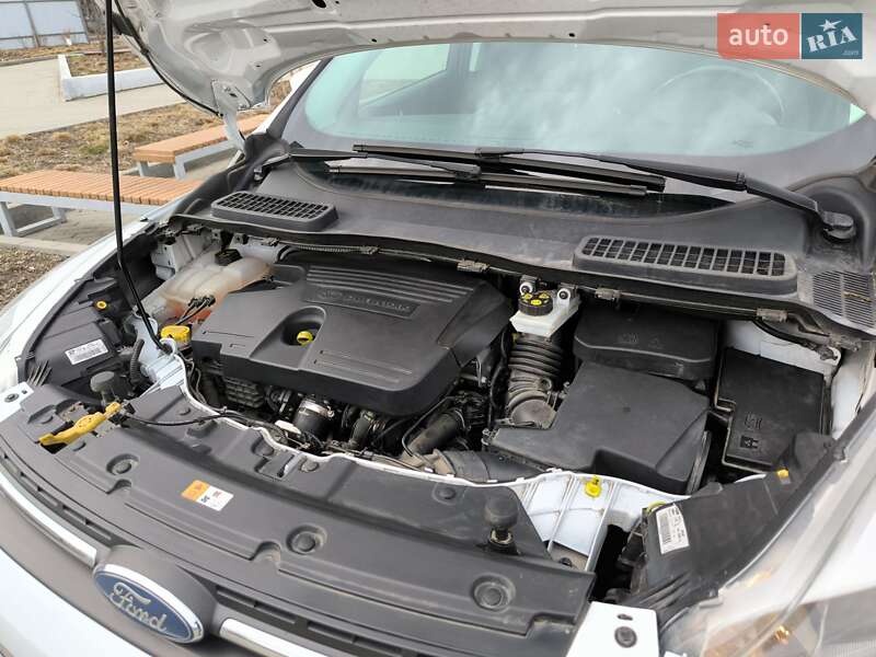 Позашляховик / Кросовер Ford Kuga 2016 в Вінниці фото 102 Позашляховик / Кросовер Ford Kuga 2016 в Вінниці