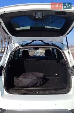Внедорожник / Кроссовер Ford Kuga 2010 в 