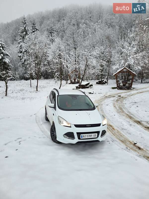 Внедорожник / Кроссовер Ford Kuga 2013 в Ужгороде
