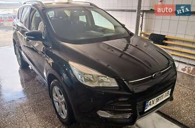 Внедорожник / Кроссовер Ford Kuga 2015 в Харькове