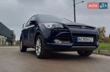 Внедорожник / Кроссовер Ford Kuga 2015 в 