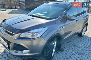 Внедорожник / Кроссовер Ford Kuga 2013 в 