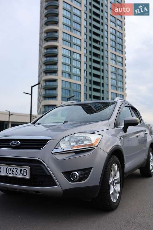 Внедорожник / Кроссовер Ford Kuga 2011 в Днепре