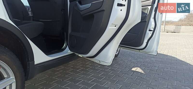Внедорожник / Кроссовер Ford Kuga 2010 в Могилев-Подольске