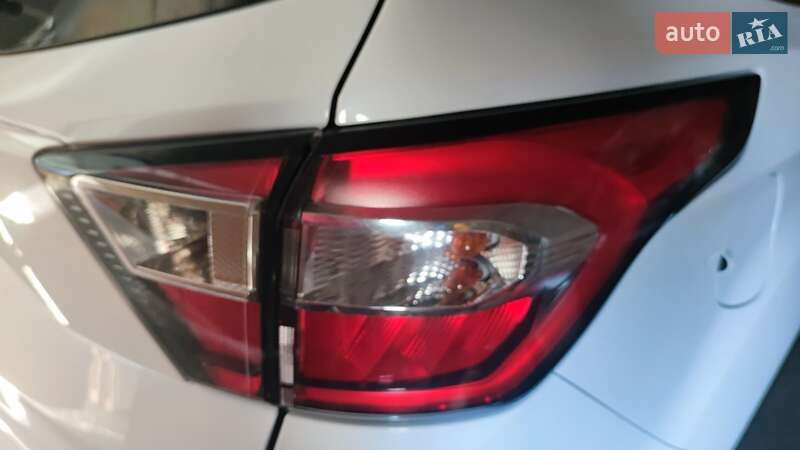 Внедорожник / Кроссовер Ford Kuga 2017 в Смеле