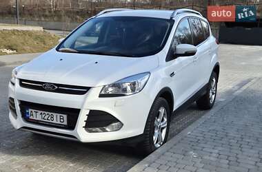 Внедорожник / Кроссовер Ford Kuga 2015 в 