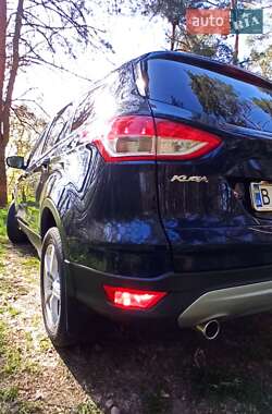 Внедорожник / Кроссовер Ford Kuga 2013 в 