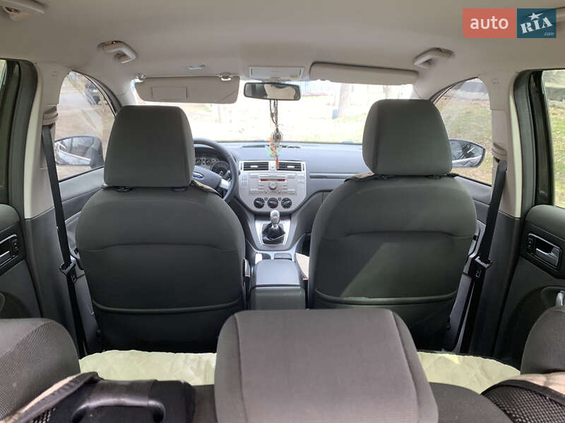 Внедорожник / Кроссовер Ford Kuga 2013 в Полтаве фото 4 Внедорожник / Кроссовер Ford Kuga 2013 в Полтаве