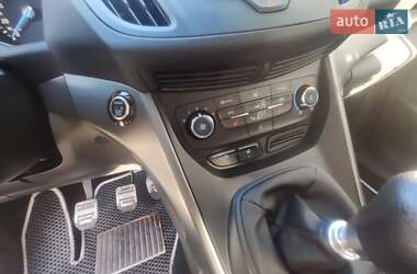 Внедорожник / Кроссовер Ford Kuga 2018 в 