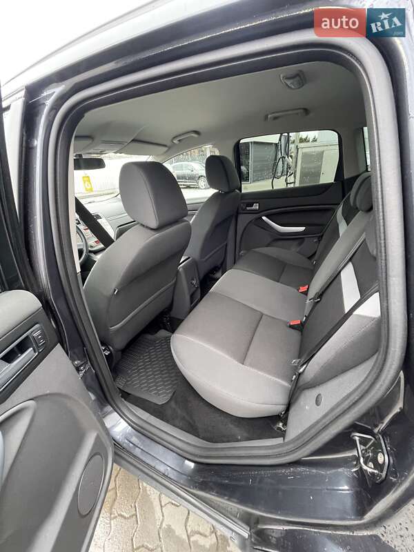 Внедорожник / Кроссовер Ford Kuga 2010 в Луцке